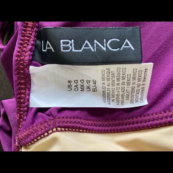 LeBlanca women’s gold button side accent one piece swimsuit peekaboo cut out - Picture 4 of 4